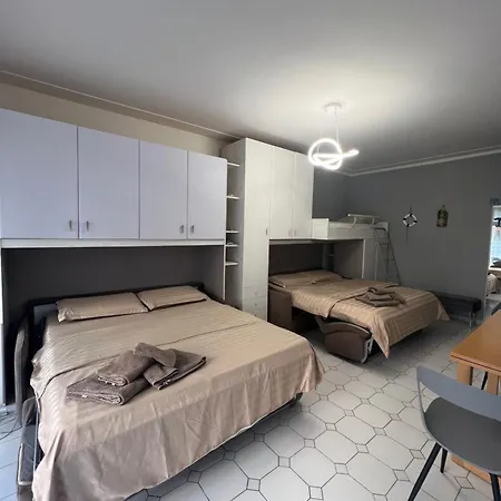 Le Marly , Apartment Menton