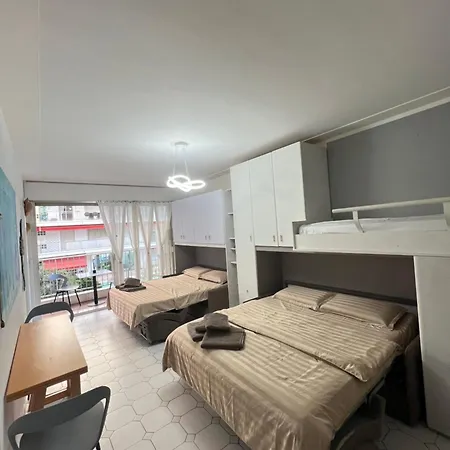 Le Marly , Apartment
