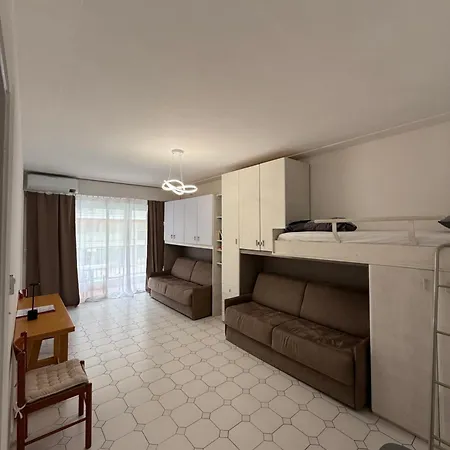 Le Marly , Apartment Menton