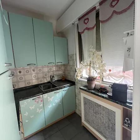 15 Porte De France , Appartement *